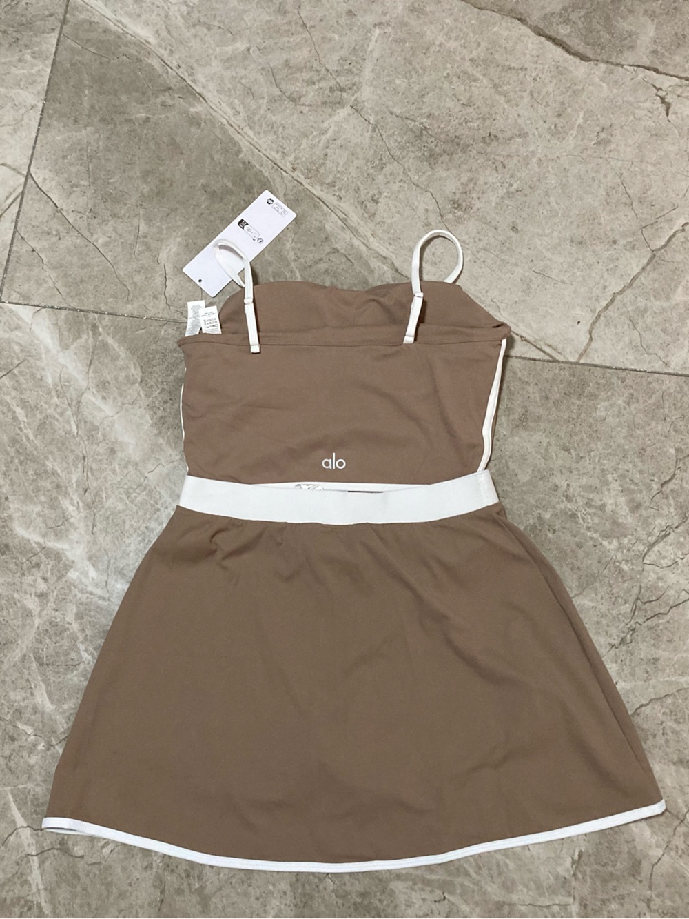 ALO Yoga Brown Midi Skirt Set with White Trim - Picture 2 of 4